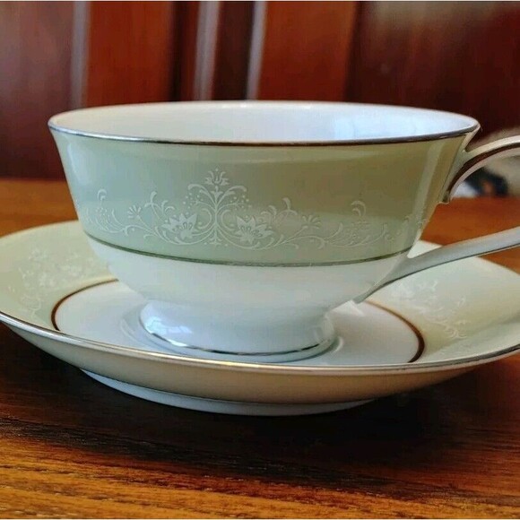 Noritake Other - 2 Noritake Maureen Cup And Saucer Sets 6728 Green Rim White Silver Trim Japan